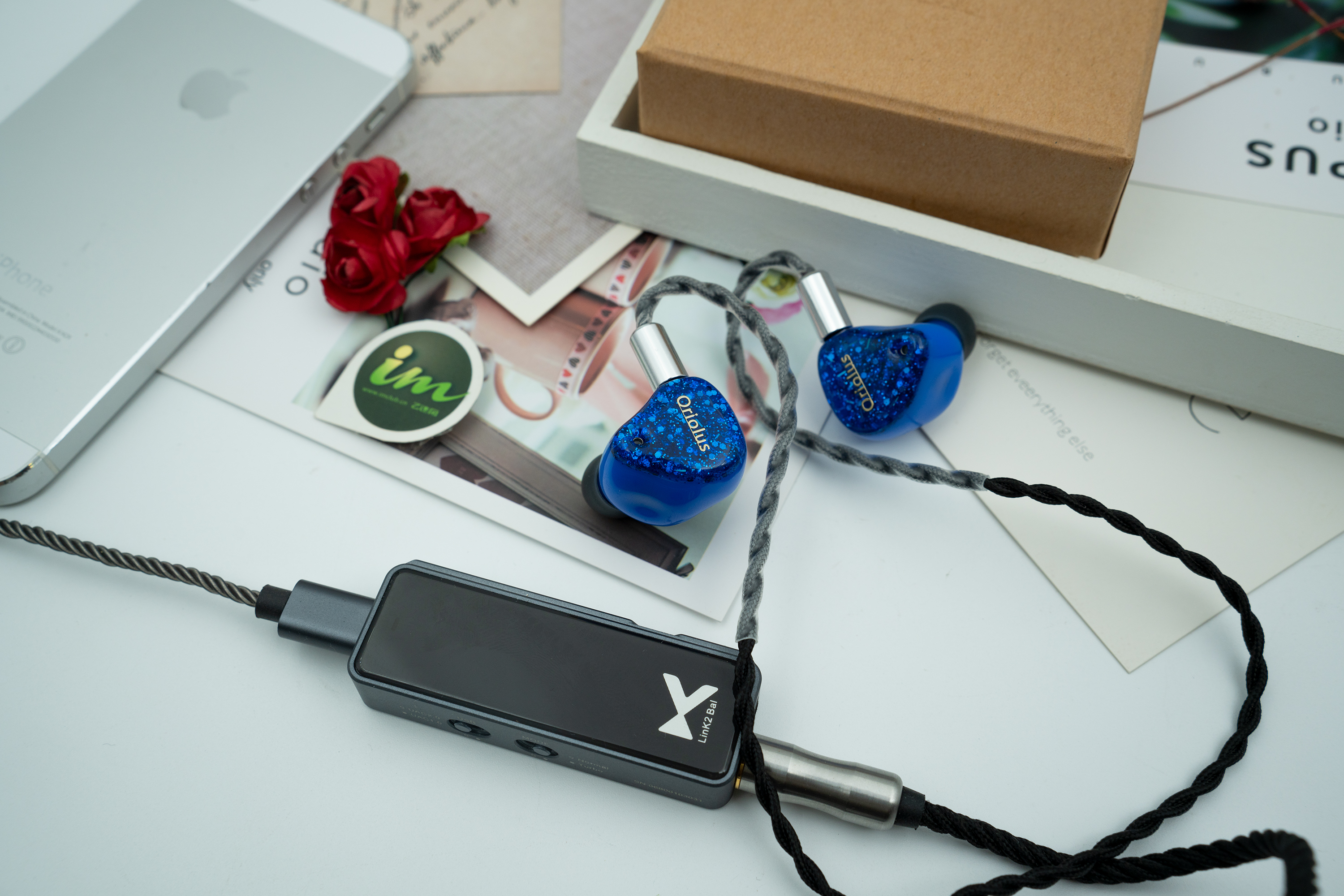 褐鹂和黑黄鹂耳机对比,褐鹂和黑鹂耳机对比