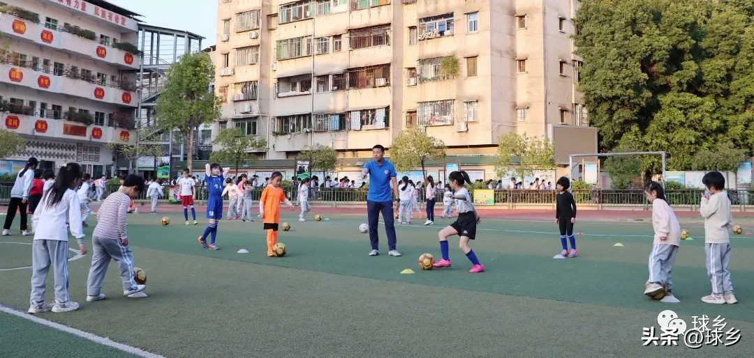 少年当自强足球,少年当自强篮球操