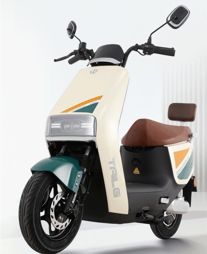 新款二轮高端长续航电动车,新能源电动车两轮高颜值