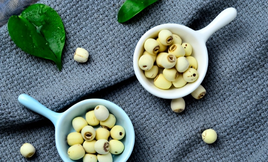 晚上失眠睡不着十大食物助睡眠,晚上睡不着这7种食物有助眠效果