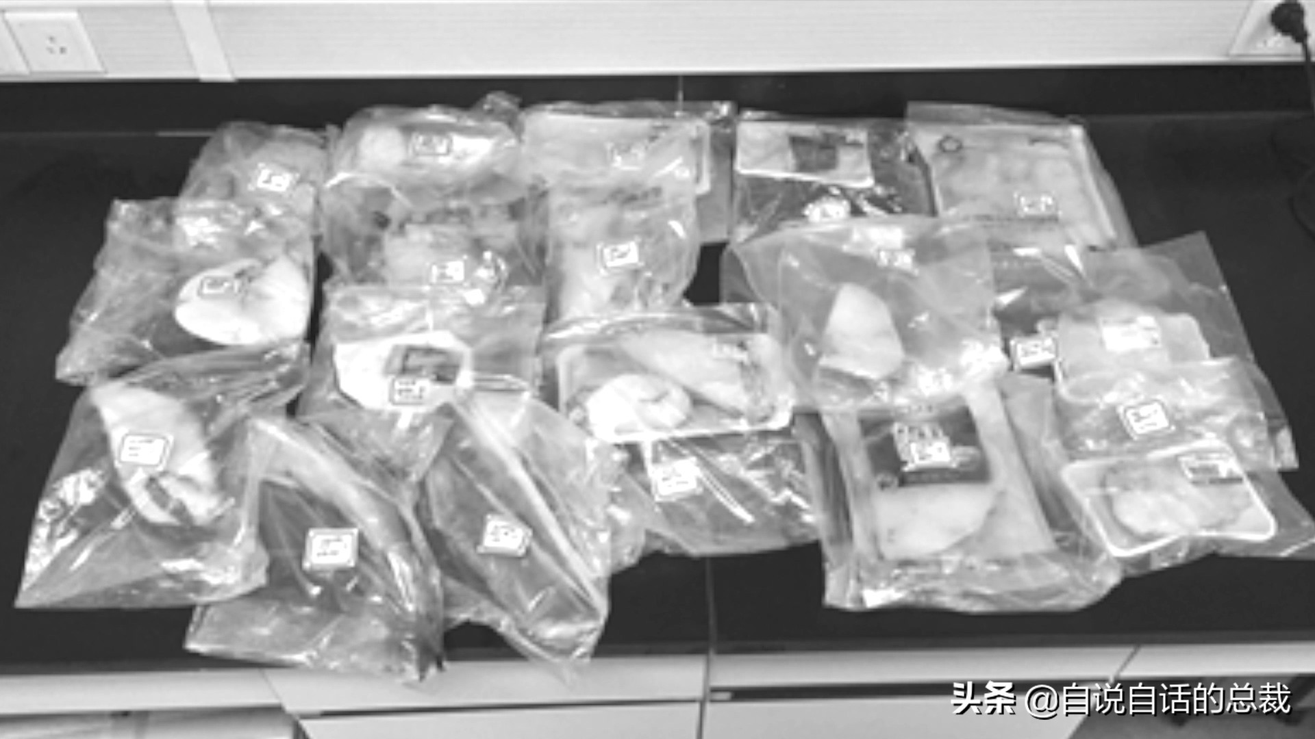 为什么买的鳕鱼段都是粘液,为什么买的鳕鱼那么多水