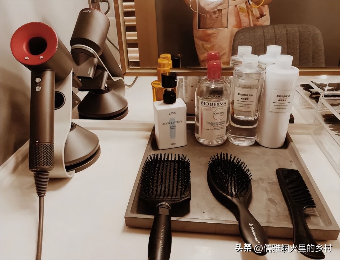 热搜上北京90一晚的洗浴中心，藏着太多人羞于说出口的秘密