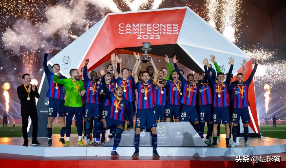 巴萨3-1皇马！西超杯冠军诞生！哈维喜迎红蓝首冠，本泽马难救主