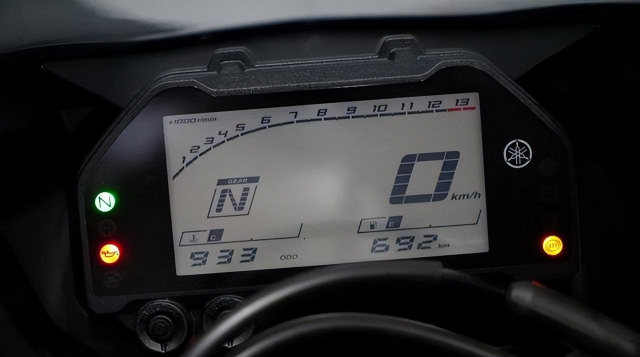 赛600和雅马哈r3怎么选,雅马哈yzfr3优缺点