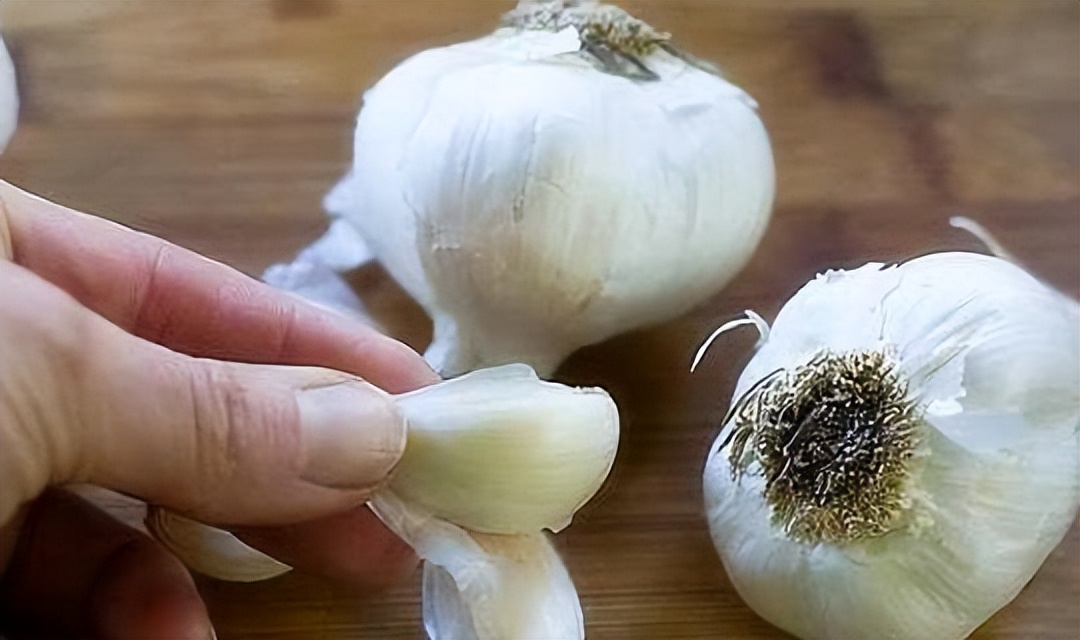 这种食物吃完会让你变臭你敢吃吗,让人变臭的食物