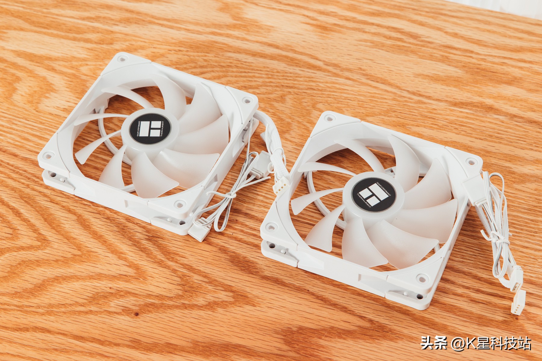 鍗庣x670e涓绘澘涓婁粈涔坈pu,鍗庣strixz690-e瑁呮満瑙嗛