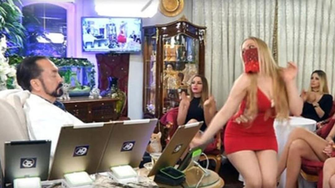 “性*教邪**”头目被判8658年：妖艳女友上千，别墅藏69000颗避孕药