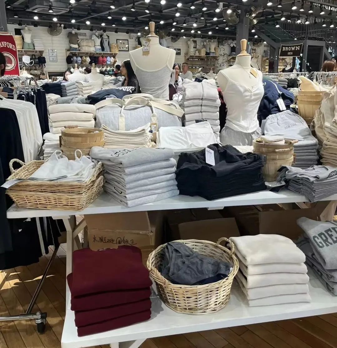 110斤一般都穿几码的衣服,一百30斤的人穿多大码的衣服