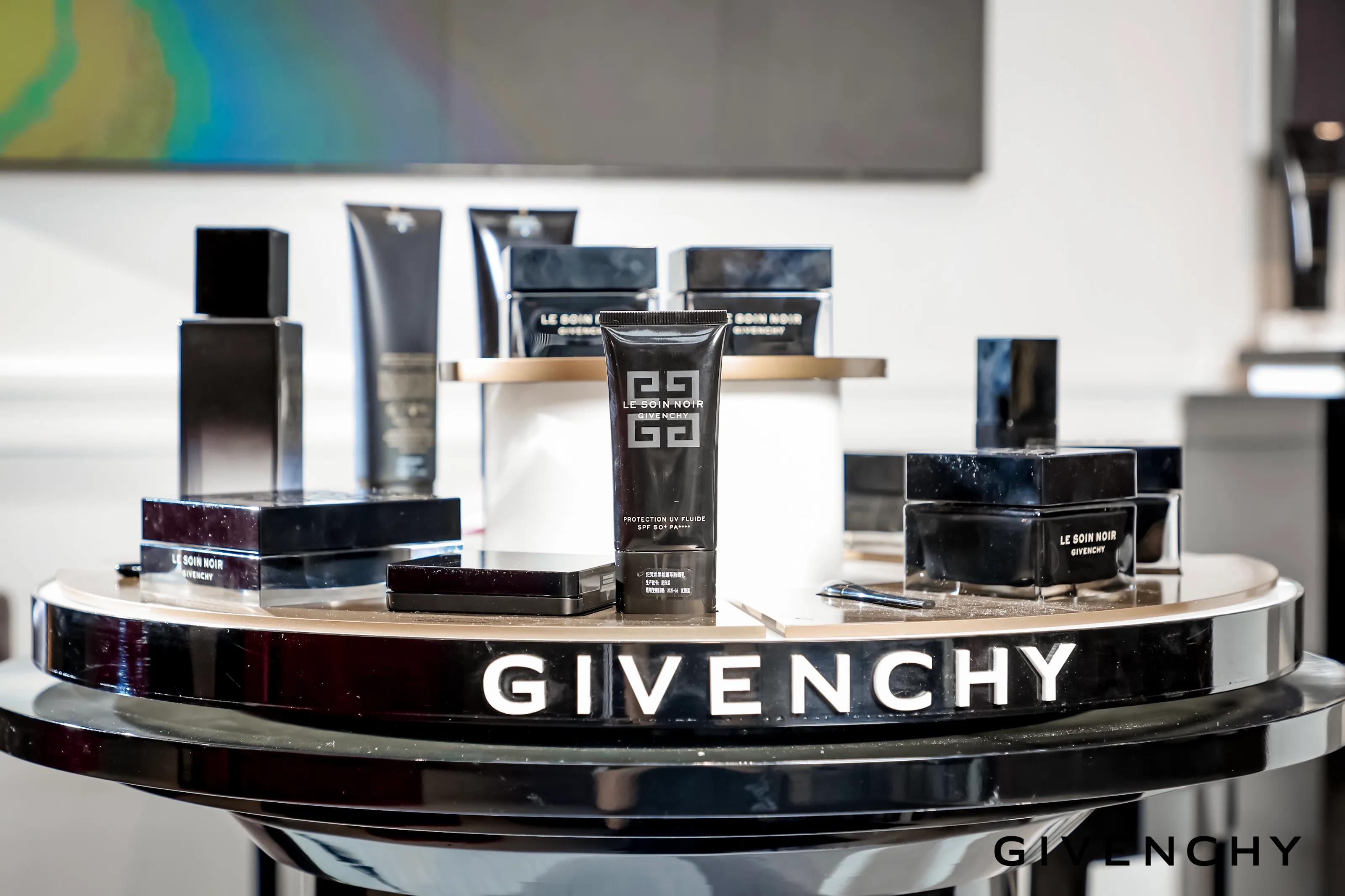 纪梵希美塑馆小样,纪梵希厦门万象城