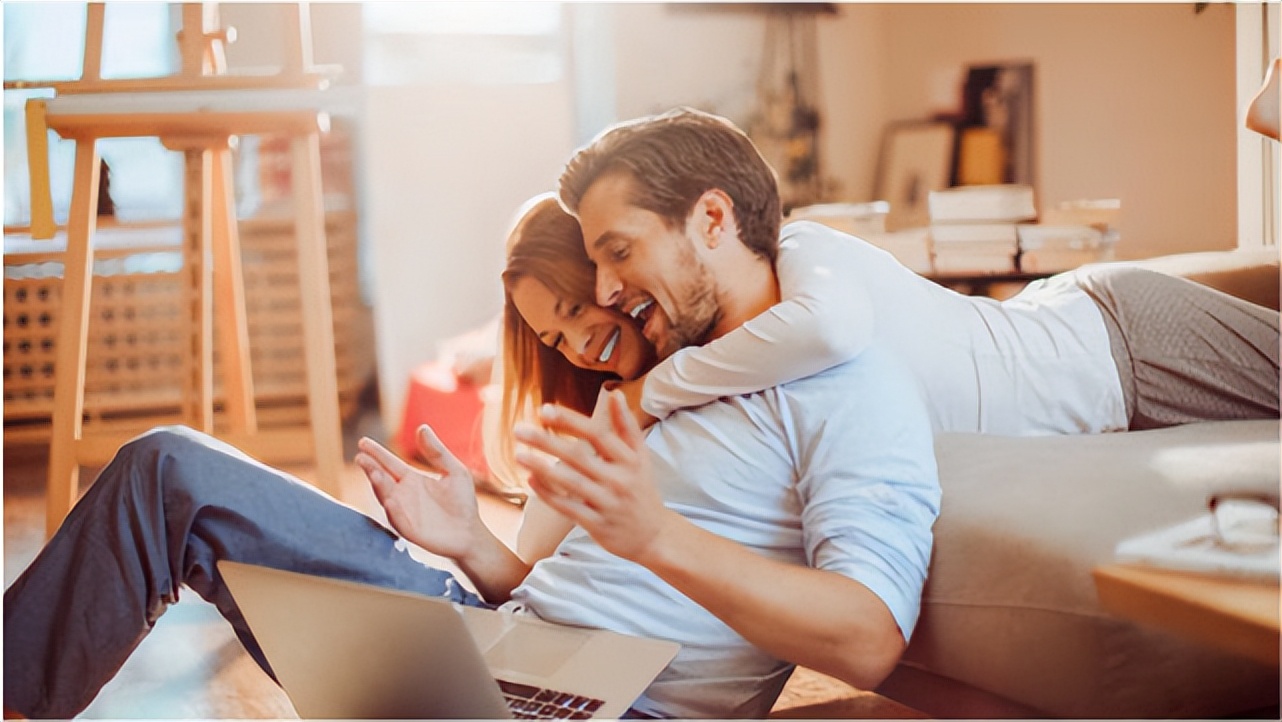 男朋友吃醋了怎么哄最有效,男朋友吃醋了怎么哄小作文