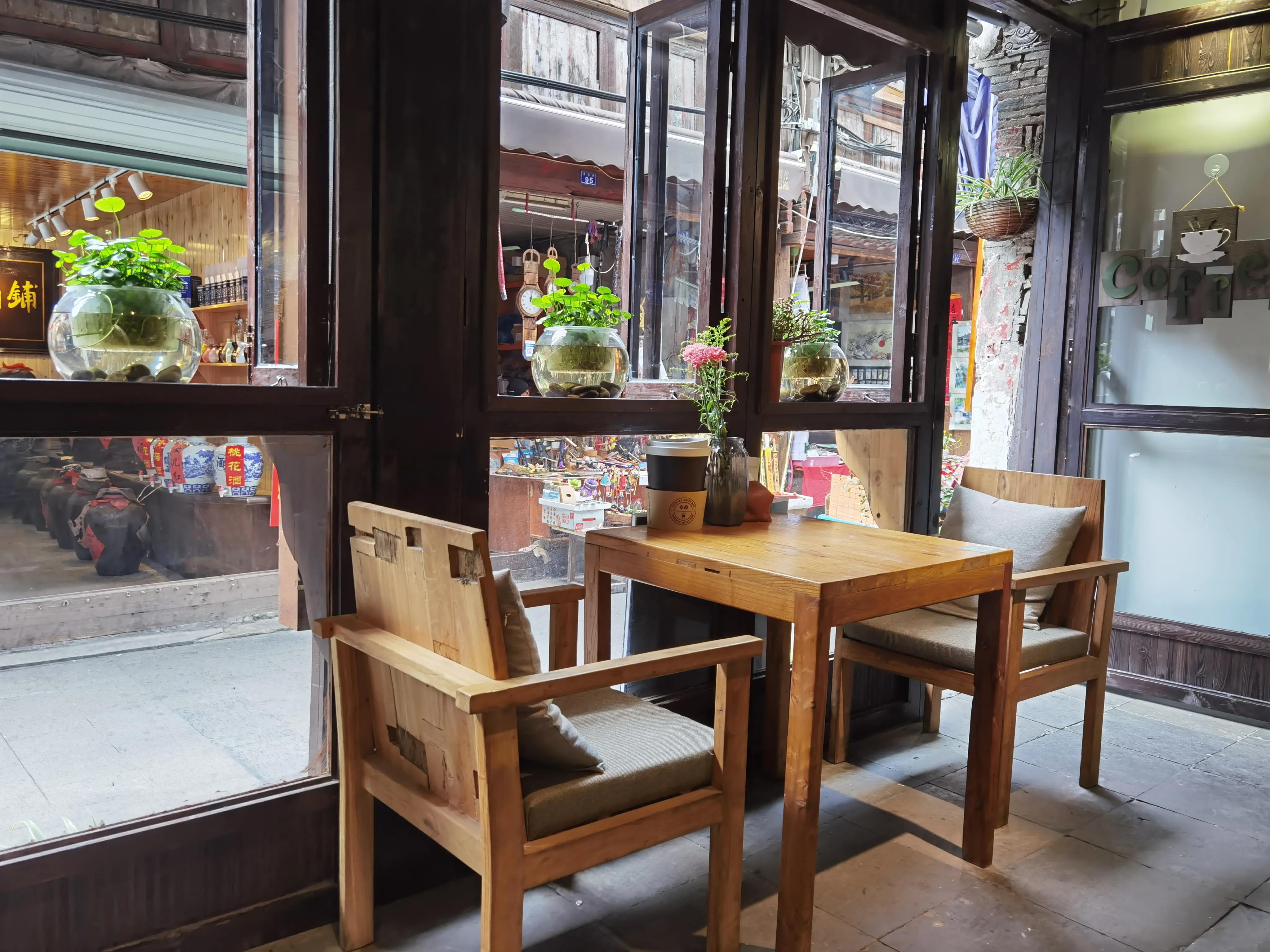 乌镇似水年华是黄磊开的吗,似水年华