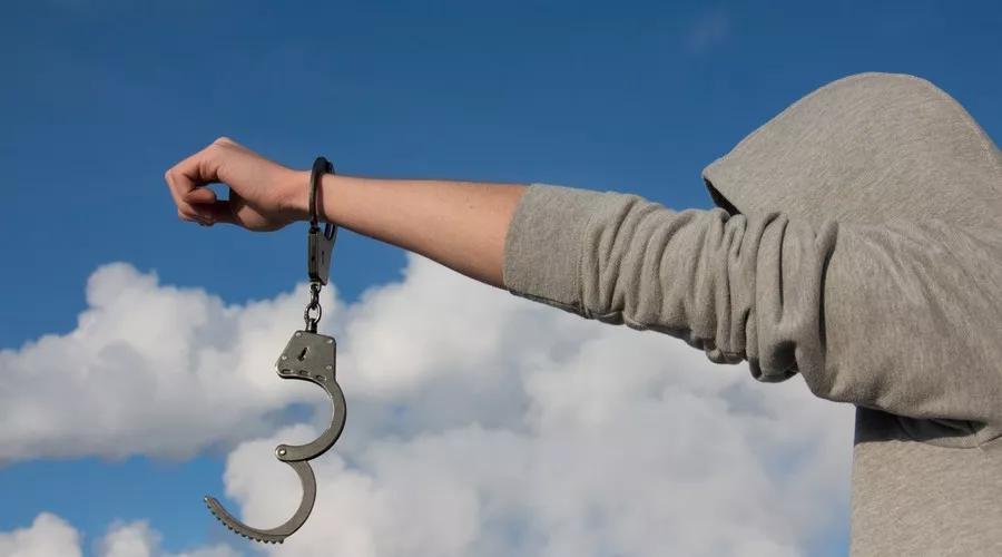 不予批捕和不批捕一样不,不予逮捕和不批准逮捕区别