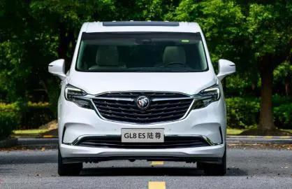 2022别克gl8es陆尊653t豪华型,别克gl8陆尊对比丰田