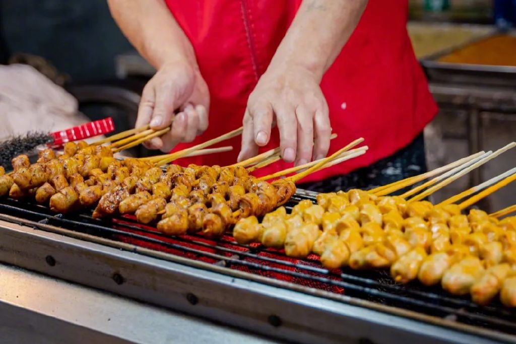 国内最值得逛的五大夜市,中国十大必逛夜市推荐