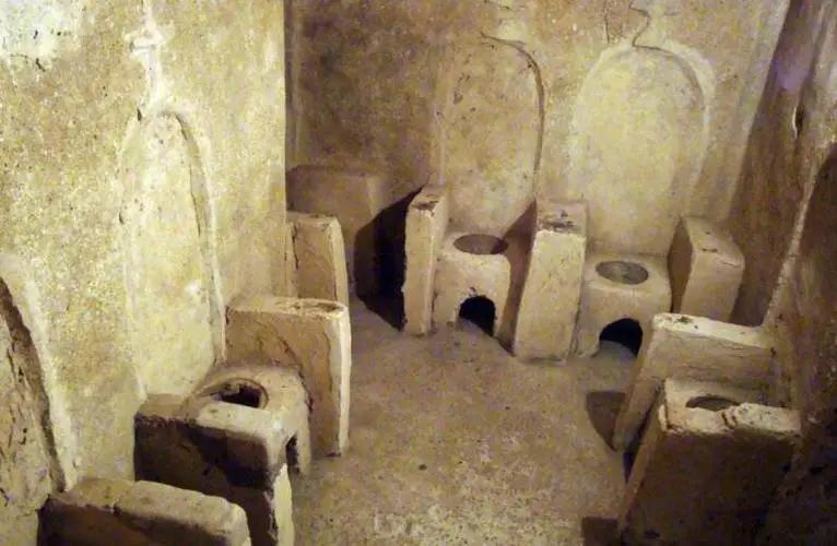 20年前的智能马桶,古罗马时代厕所