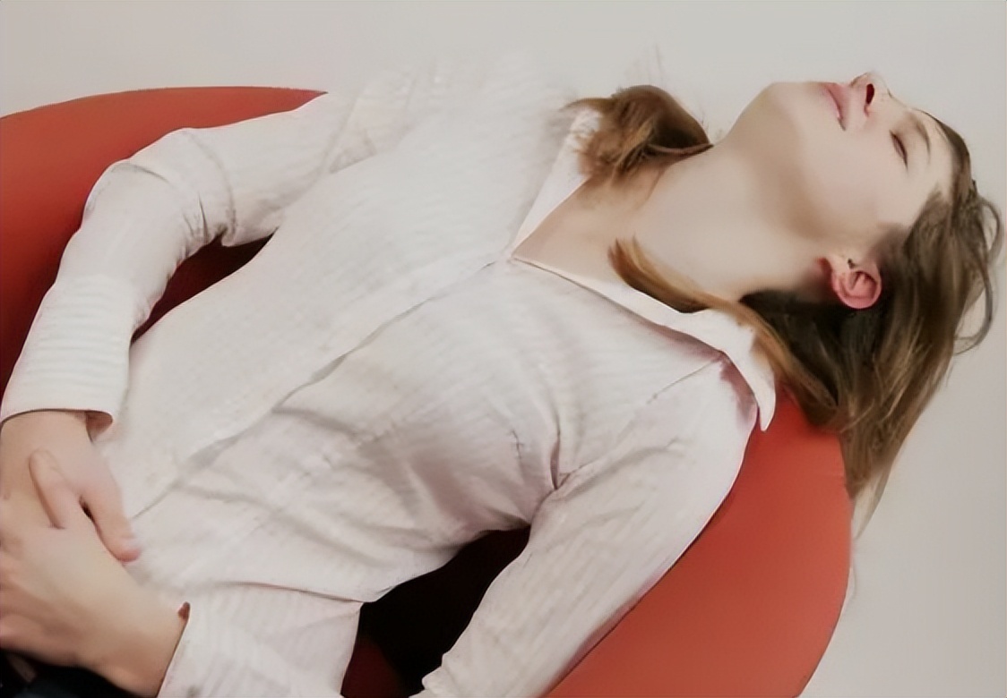 女生会有两个子宫的现象出现吗,两个子宫是先天性还是后天形成