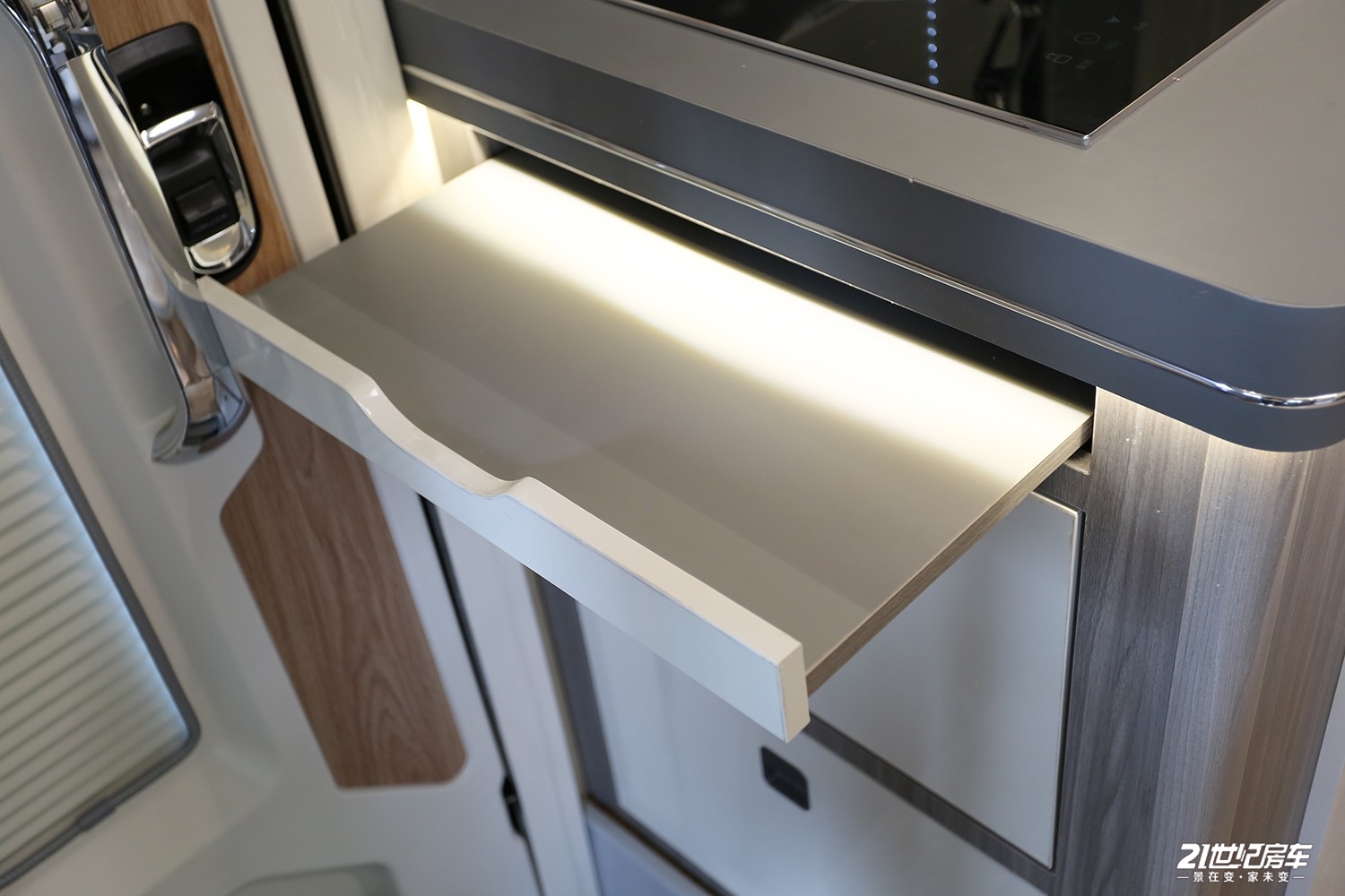 太快了！高压快充2.5小时充满10度电！隆翠C620这么猛？