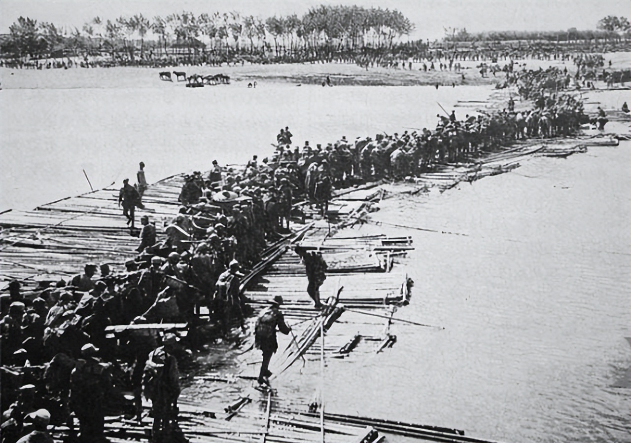 1956年，毛主席对于台湾未来做出精准预言，指出“只有两条出路”