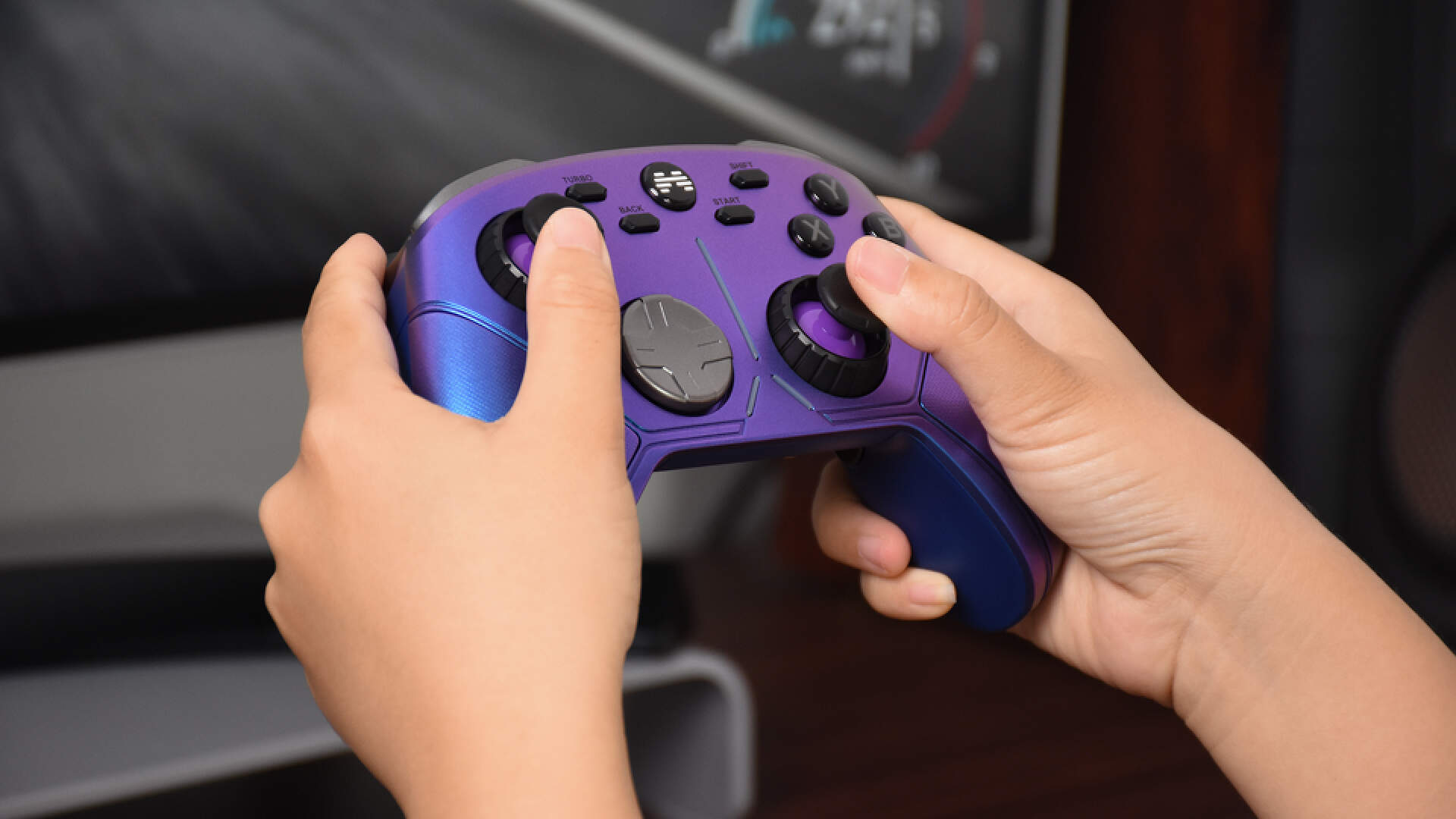 北通阿修罗s1手柄灵敏度怎么调,北通阿修罗3s手柄怎么玩