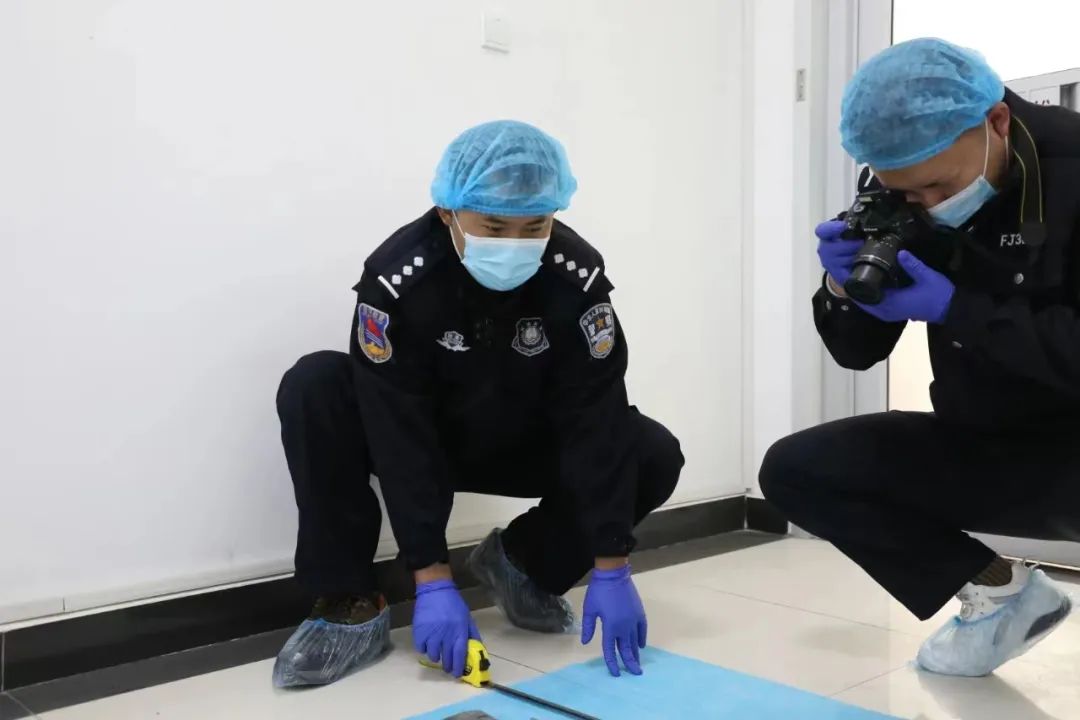 孩子对警察爸爸的留言,警察爸爸的留言父亲节