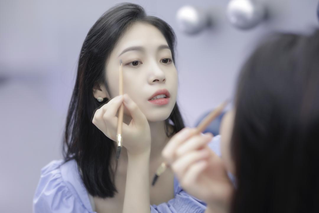 纹绣师操作完眉毛教护理的话术,纹绣师学习最了解的问题