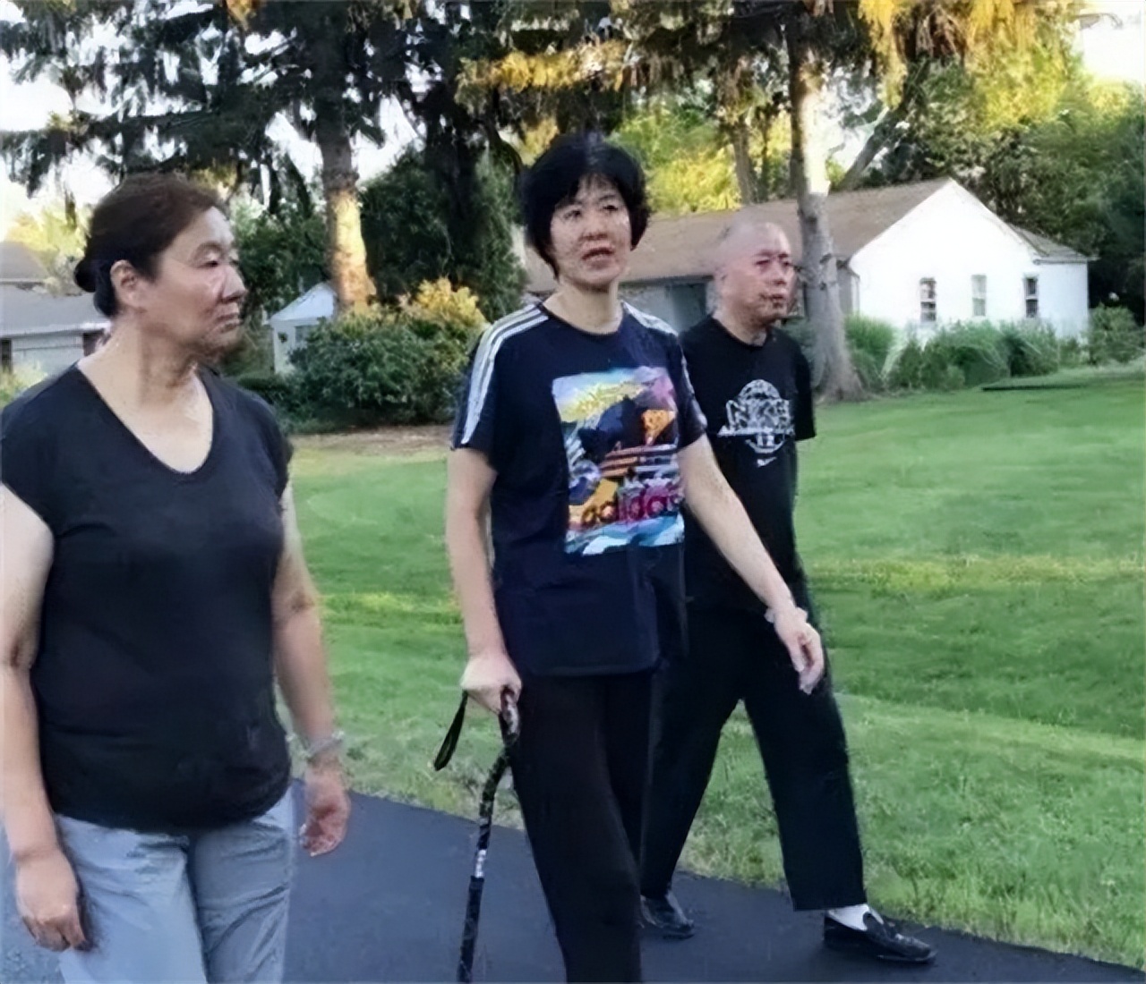 郎平现在豪宅,郎平张怡宁豪宅