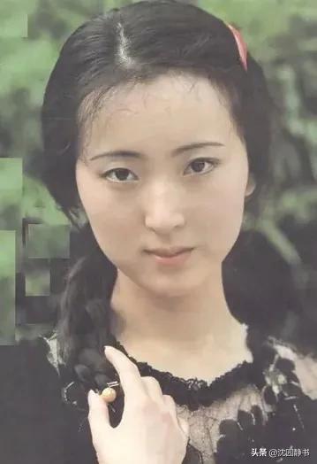 长得貌美如花演技不温不火女星,女明星惊艳时光的盛世美颜