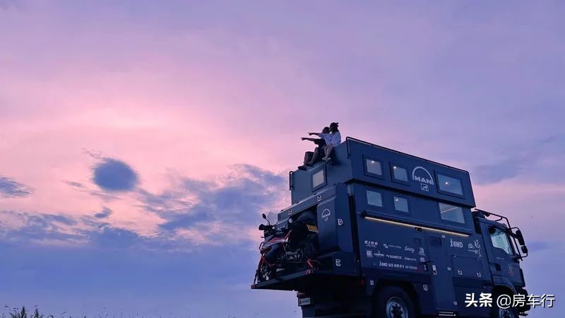 蓝牌五座德国曼重卡房车,b级越野豪华房车大全100万以上
