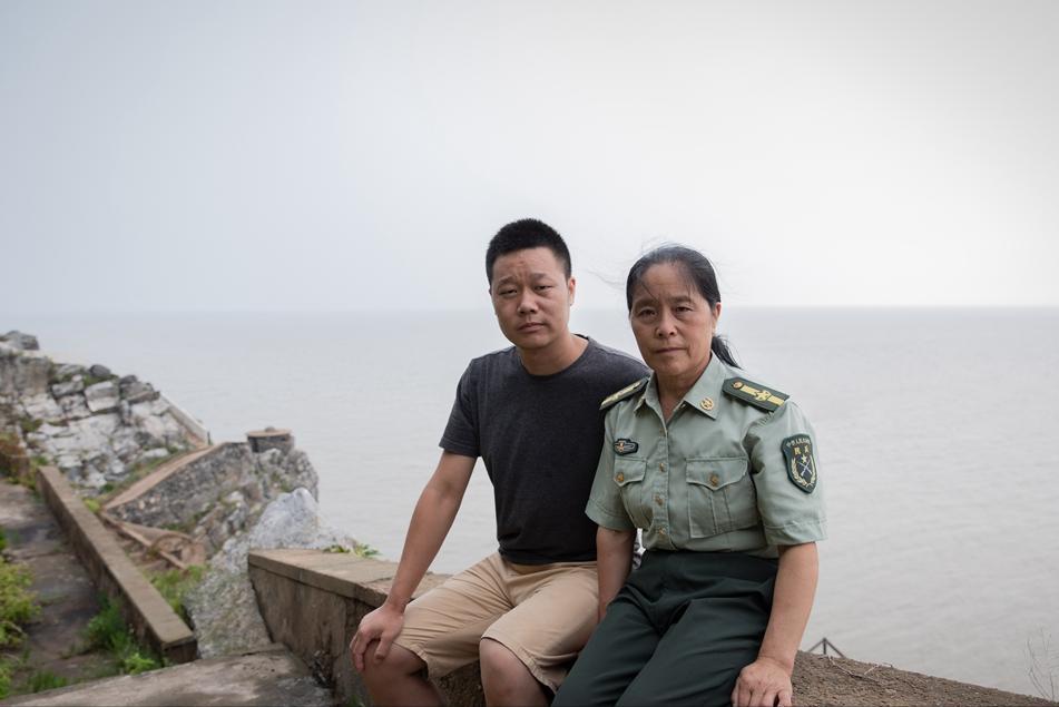 江苏夫妻守岛32年,夫妻坚守孤岛32年