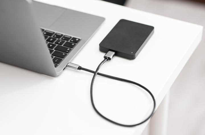 硬盘如何设置密码加密,移动硬盘加密后如何解密码