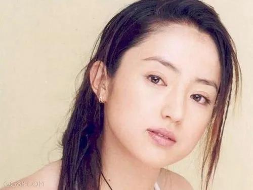 离婚3年感觉跟没离婚一样,董璇离婚首谈高云翔视频