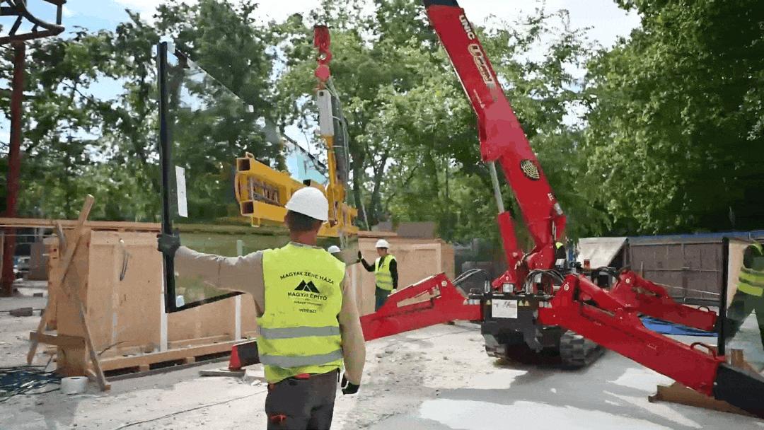 与藤本壮介一起走进金色叶子‘殿堂’，匈牙利音乐之家