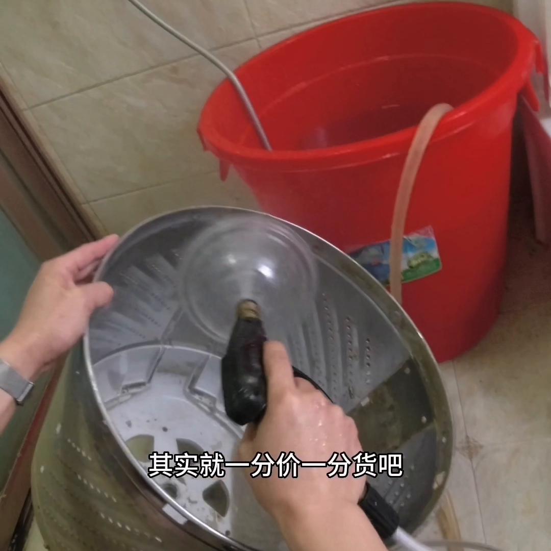 自己清洗洗衣机的成就感,清洗洗衣机洗的衣服好脏