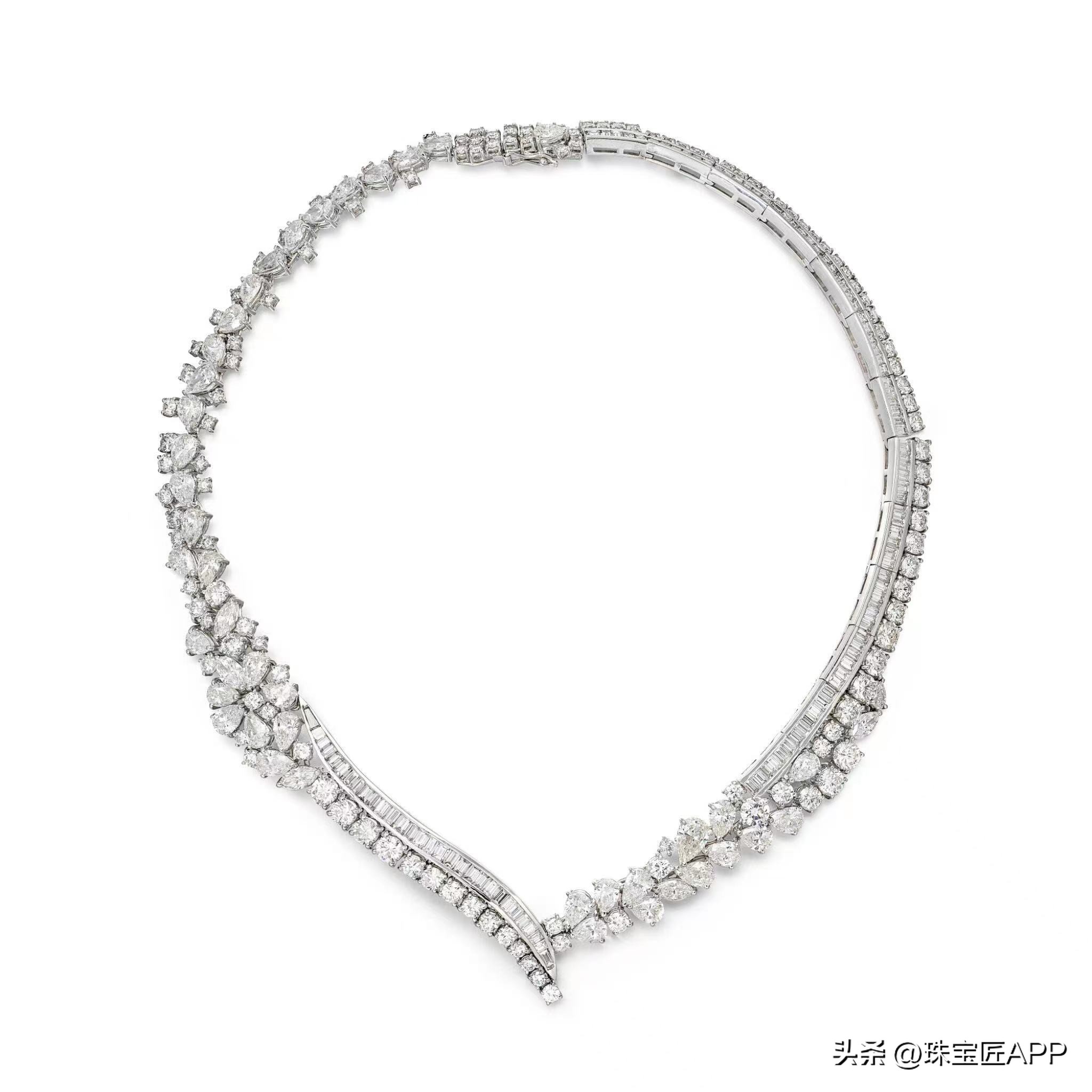 彩钻占C位，帕拉伊巴身价大涨！直击2023苏富比春拍【瑰丽珠宝2】