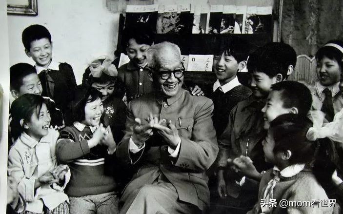 整整50部！“中英文暑假听单”也给孩子们准备好了