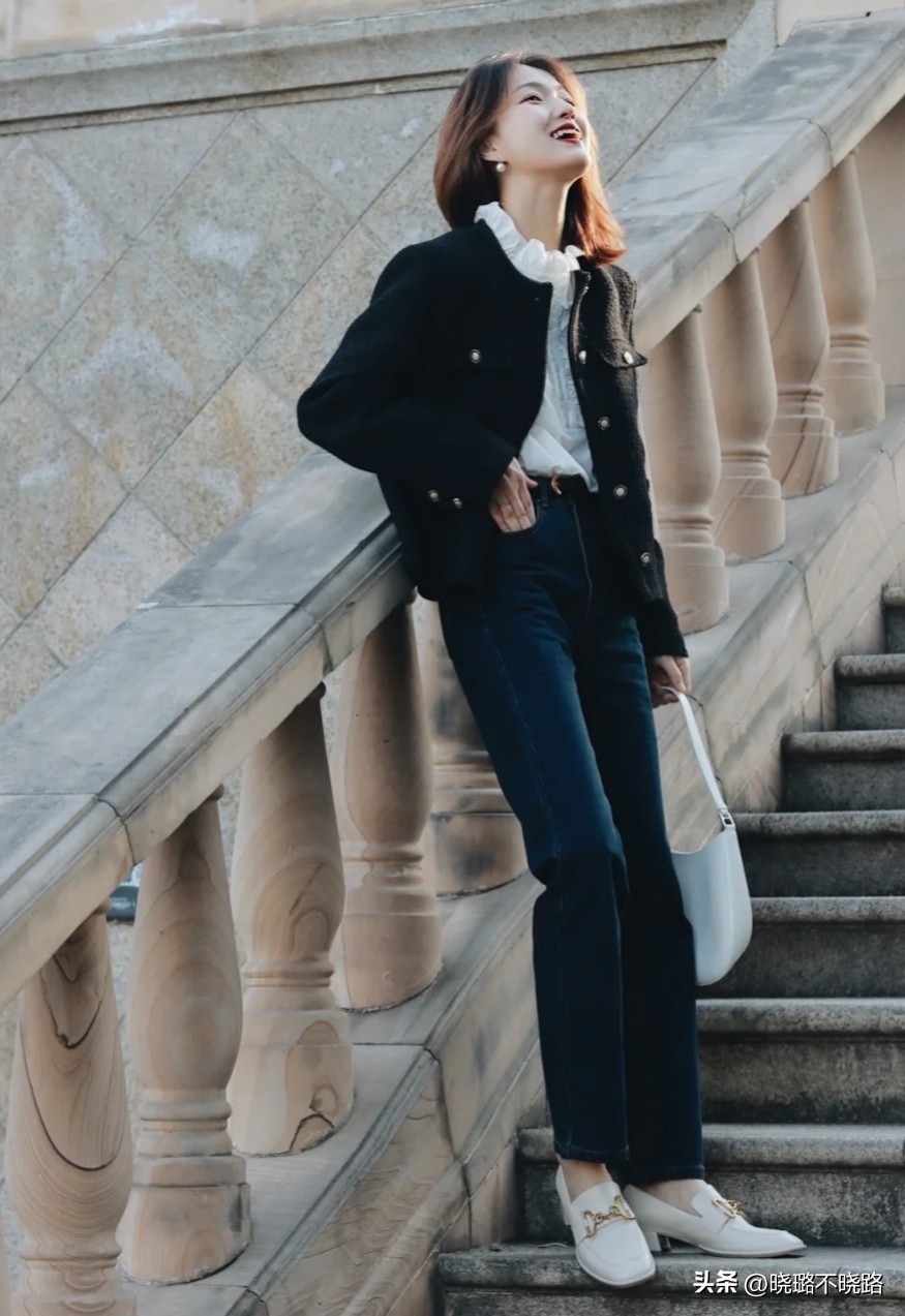 现在乐福鞋穿搭,今年乐福鞋流行亮皮还是哑光