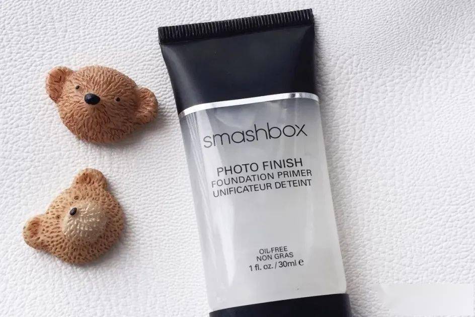 妆前乳推荐遮毛孔不用粉底,适合保湿且不卡粉的妆前乳有哪些