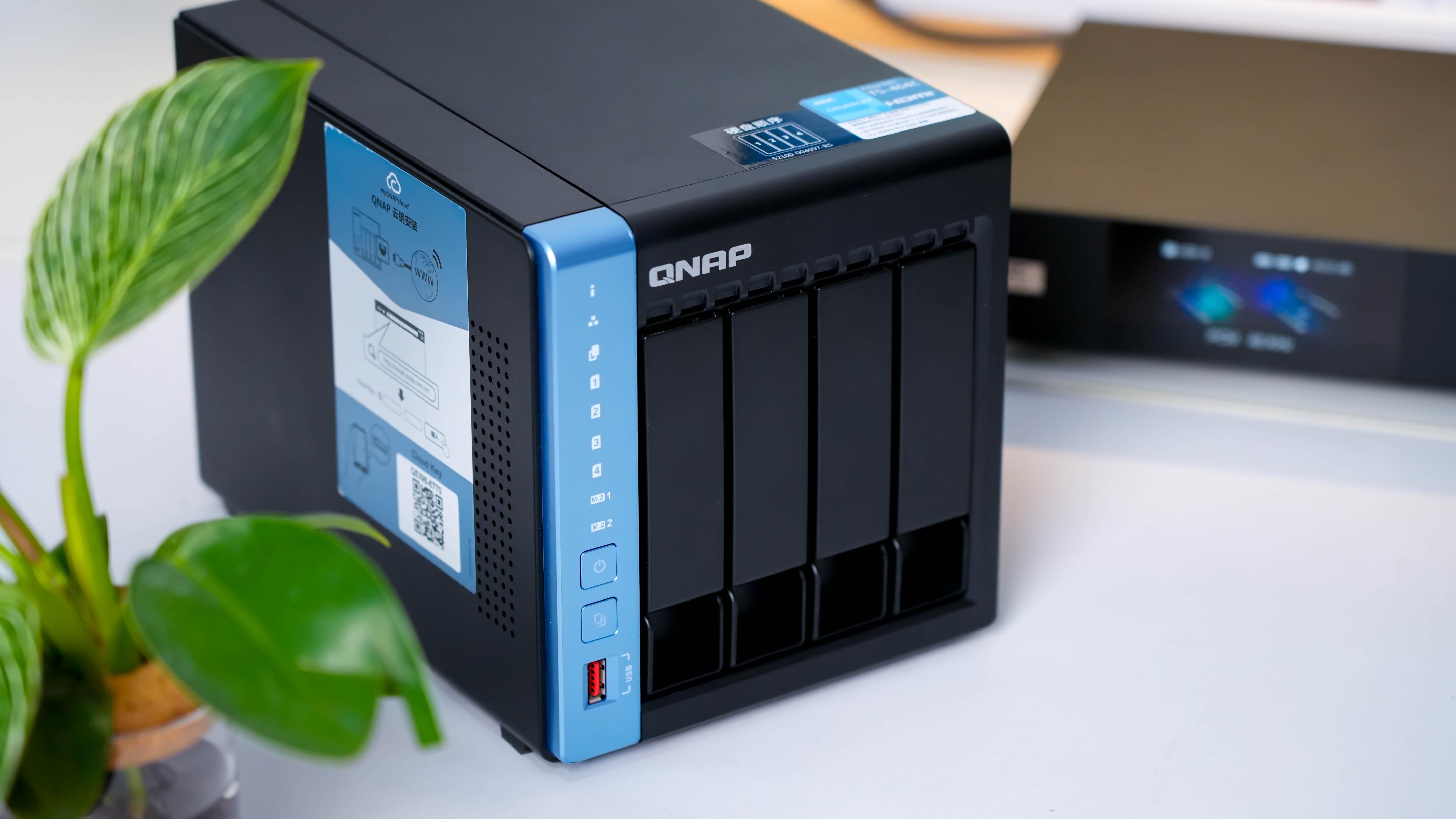 威联通qts5.0,威联通qts系统费用