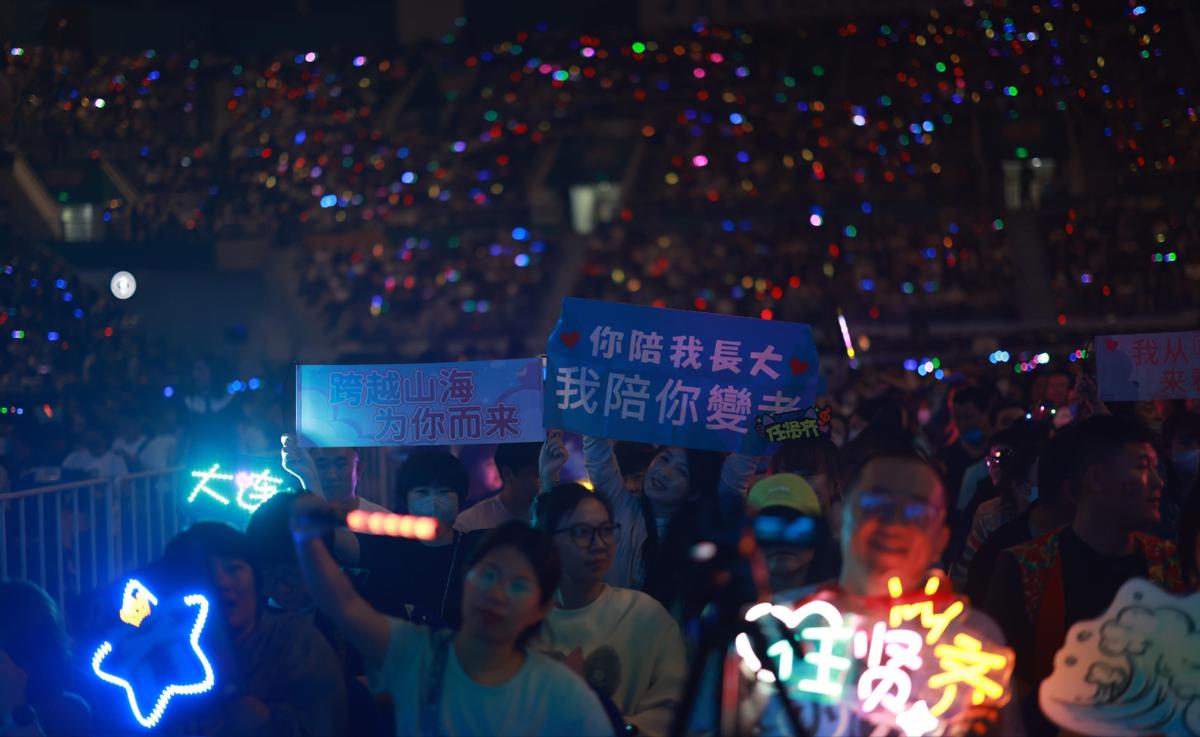 过气歌手演唱会一票难求,过气歌手开演唱会