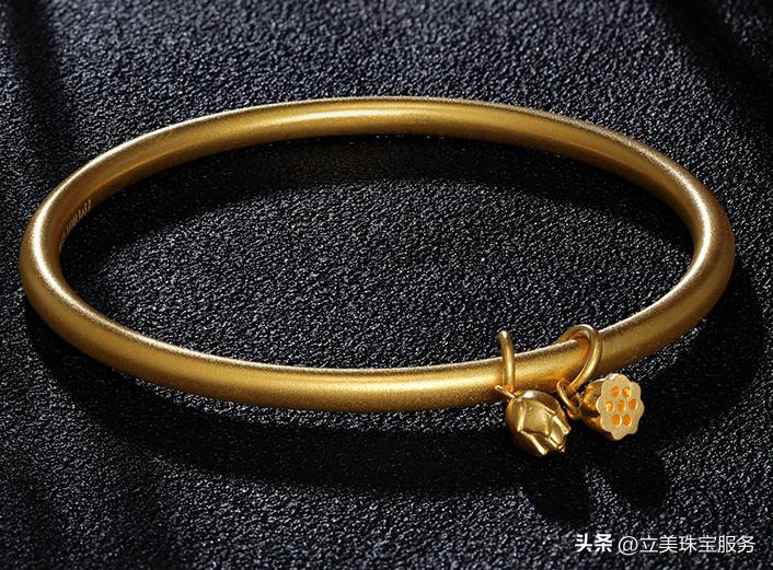 金手镯价格一般多少钱最新 (金手镯多少钱一克合适)