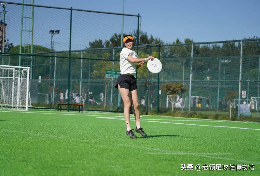 中国足球野球现状,中国足球职业球员踢野球