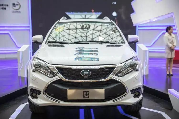 比亚迪新能源汽车油电两用价格,比亚迪宋plus与比亚迪宋plusdmi