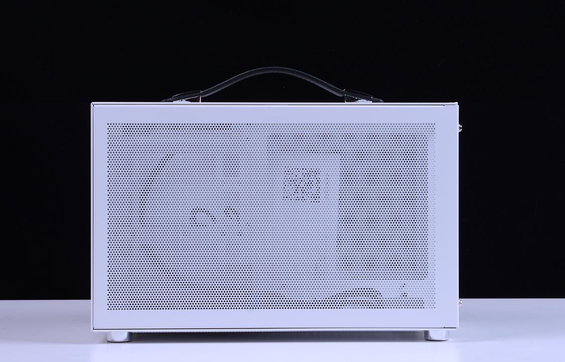 5000元itx主机加便携显示器,能吊打万元笔记本的itx主机