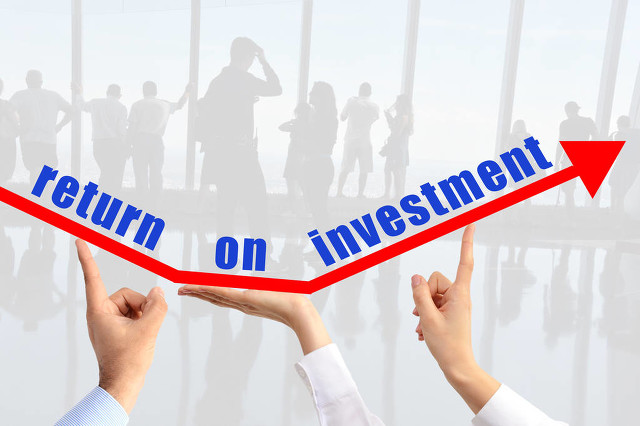 男生总是送我生活用品,男生老是送一些便宜的小礼物