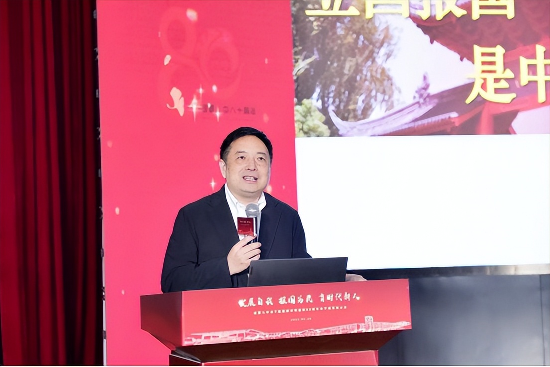 成都八中照片,成都八中66级