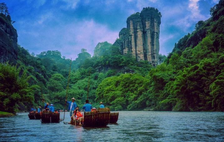 中国“难爬”的6座名山，趁还年轻去爬一次，去过3个算厉害了