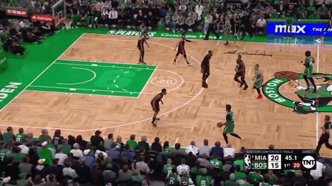 球场放大镜视频大全,黑八奇迹抢七背靠背