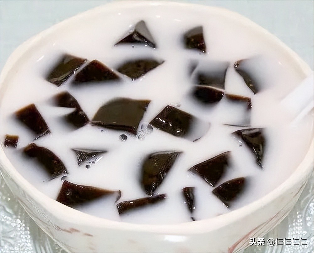 夏日饮品自制简单果冻,怎样做夏日解暑果冻简单又好吃