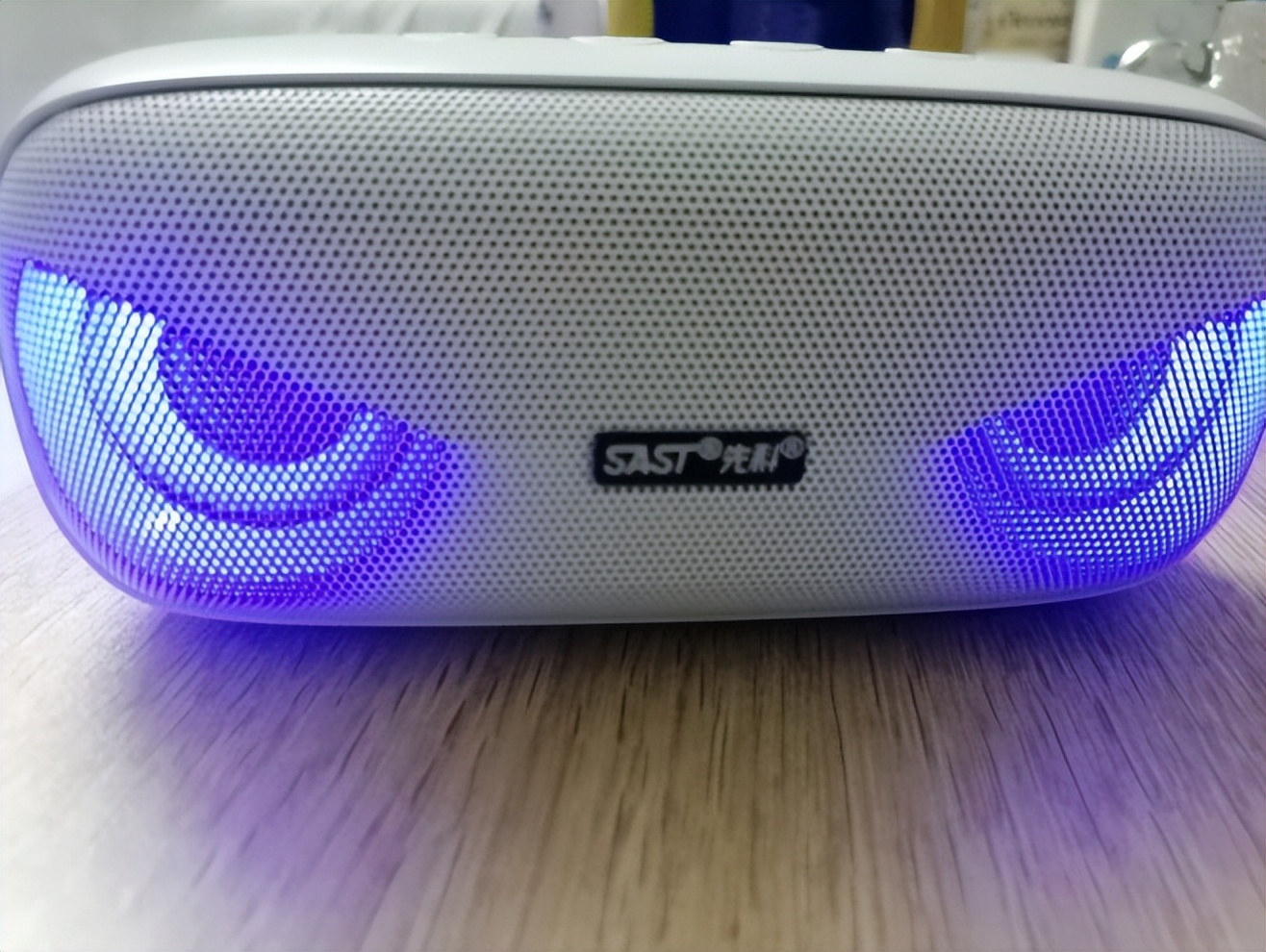 先科蓝牙小钢炮重低音音箱,先科t18蓝牙音箱生产视频