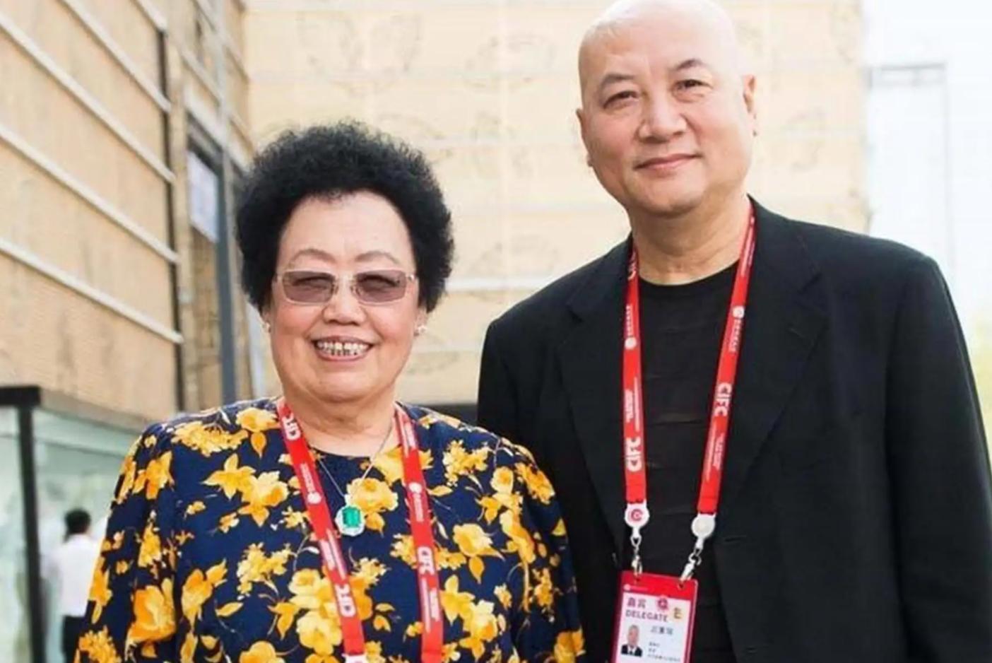 娱乐圈娶了富婆的10位男明星,娶了富婆的10位男星